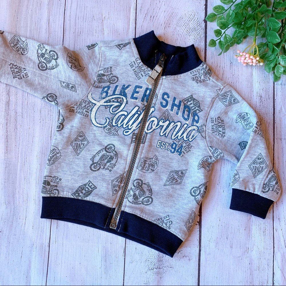🇮🇹Baby gray zip up jacket🇮🇹